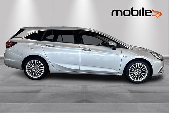 Opel Astra 2 of 5