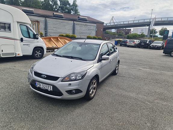 Ford Focus 3 of 5