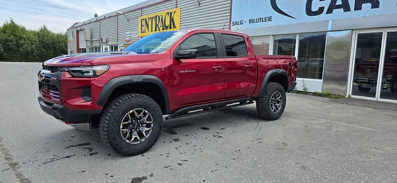 Chevrolet Colorado 4 of 5