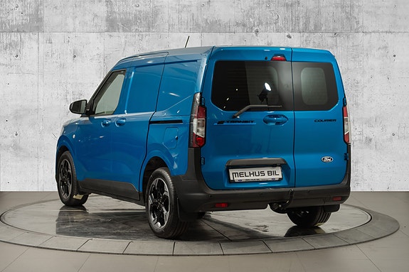 Ford E-Transit Courier 5 of 5