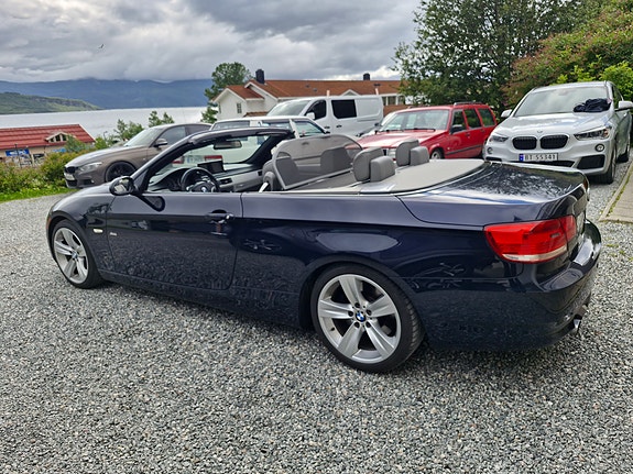 BMW 335i 10 of 30