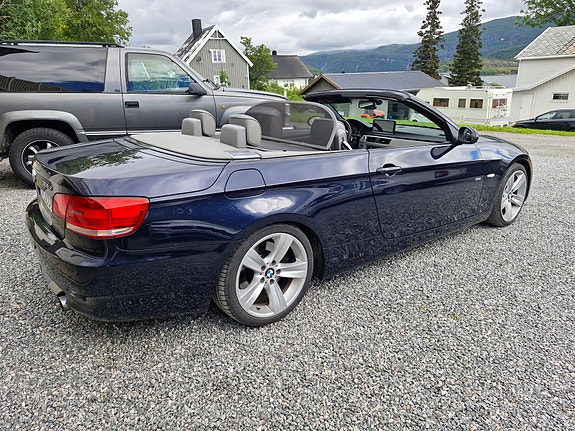 BMW 335i 12 of 30