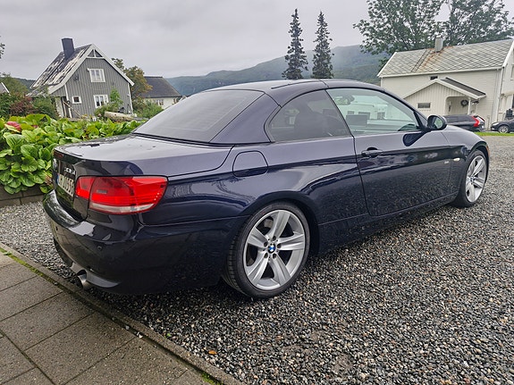 BMW 335i 3 of 30