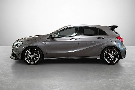 Mercedes-Benz A-Klasse 2 of 5