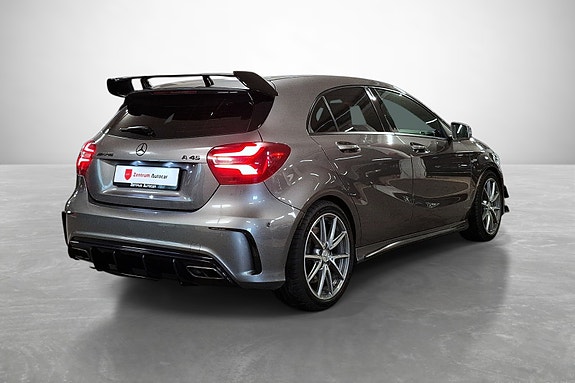 Mercedes-Benz A-Klasse 4 of 5