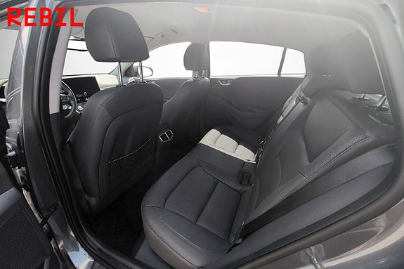 Hyundai IONIQ 10 of 21