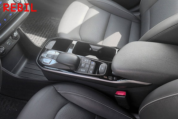 Hyundai IONIQ 19 of 21