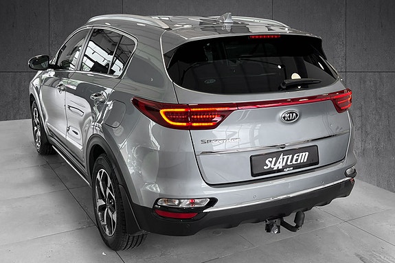 Kia Sportage 3 of 5