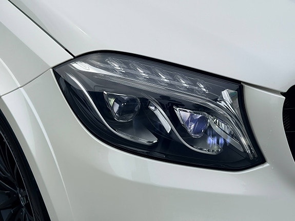 Mercedes-Benz GLS63 7 of 30