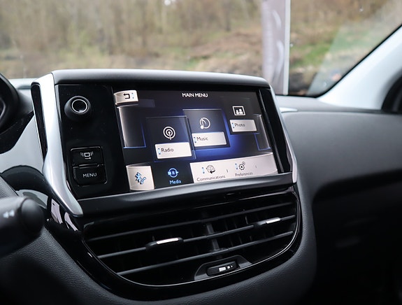 Peugeot 208 16 of 20