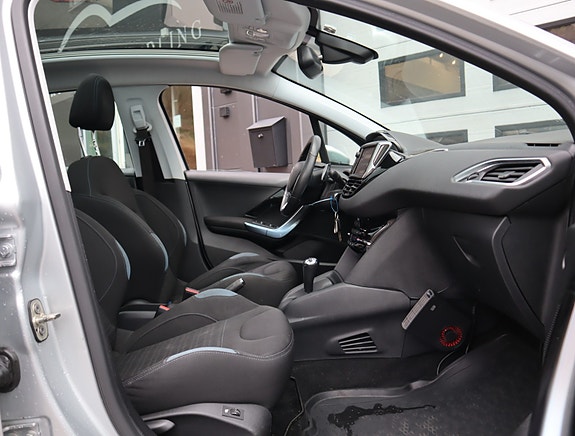 Peugeot 208 9 of 20