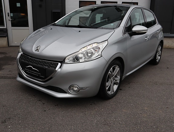 Peugeot 208 5 of 20