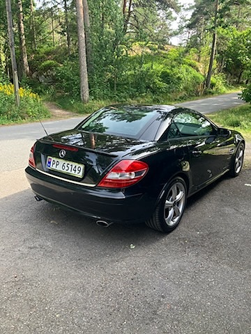 Mercedes-Benz SLK200 6 of 8