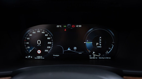 Volvo S90 26 of 30