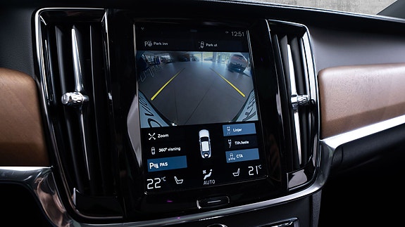 Volvo S90 27 of 30