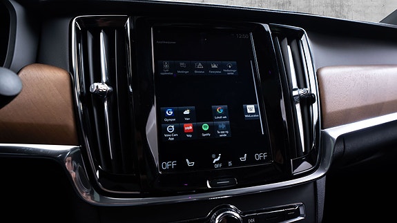 Volvo S90 25 of 30