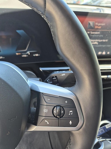BMW iX2 20 of 30