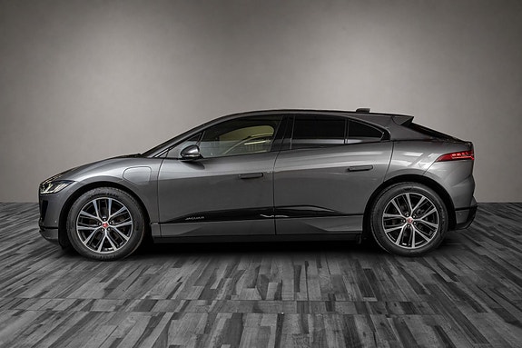 Jaguar I-PACE 2 of 5