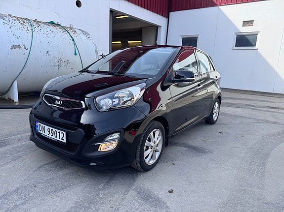 Kia Picanto 2 of 5