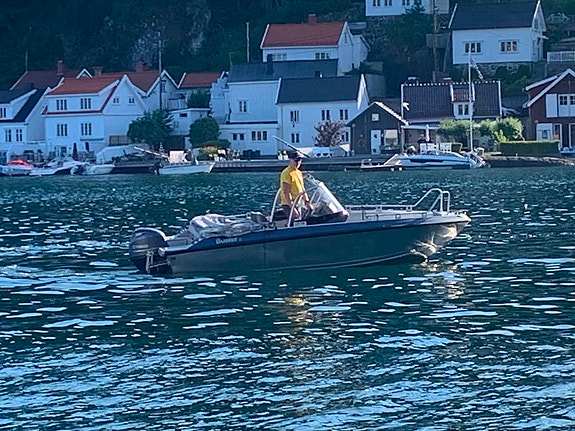 Buster X fra 2019 (120 timer) ny Q-skjerm (4G) og trimplan. Tilhenger medfølger. 6 of 21