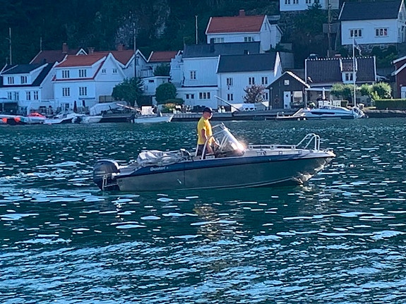 Buster X fra 2019 (120 timer) ny Q-skjerm (4G) og trimplan. Tilhenger medfølger. 11 of 21