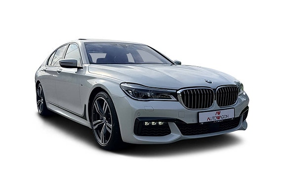 BMW 750i 2 of 30