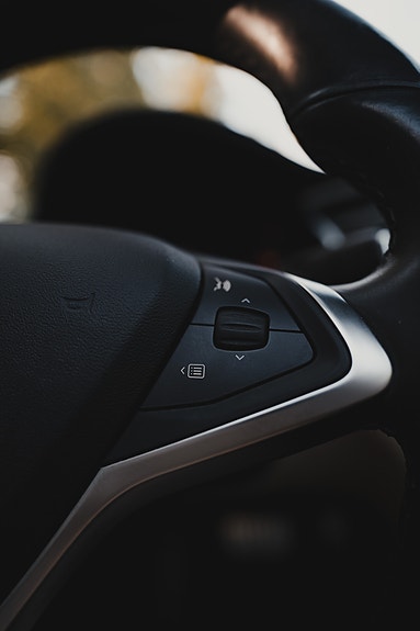 Tesla Model S 19 of 30