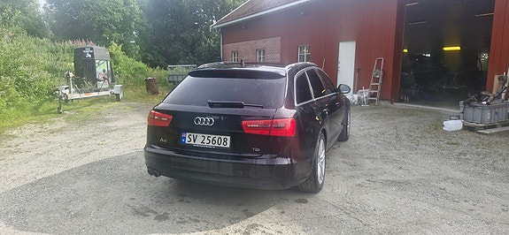 Audi A6 2 of 5