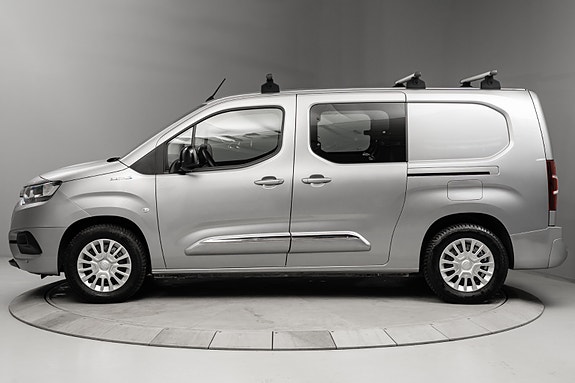 Toyota Proace City 2 of 25