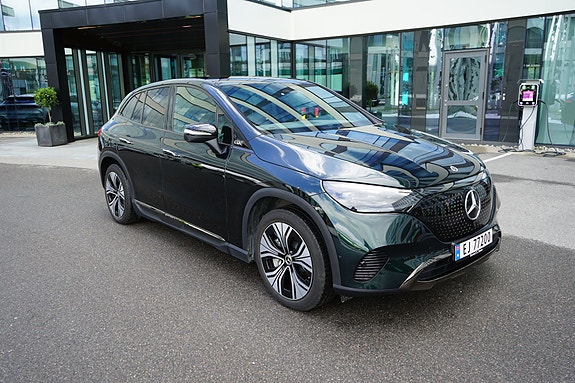Mercedes-Benz Eqe Suv 2025 photo 3
