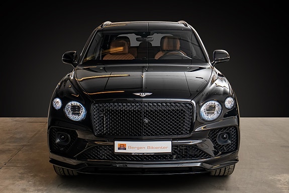 Bentley Bentayga 2 of 5