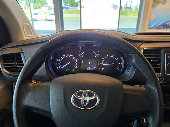 Toyota Proace 22 of 26