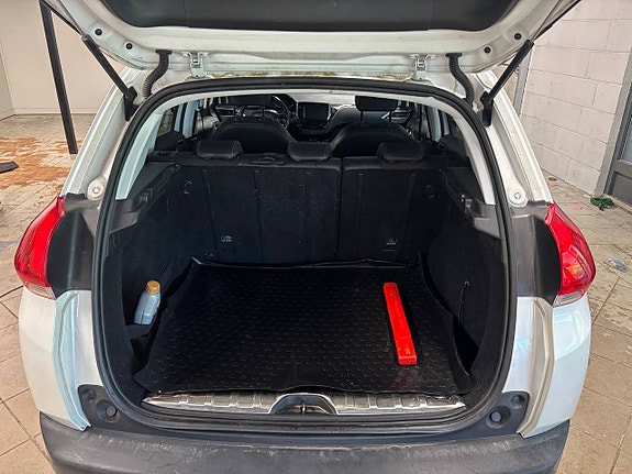 Peugeot 2008 5 of 5