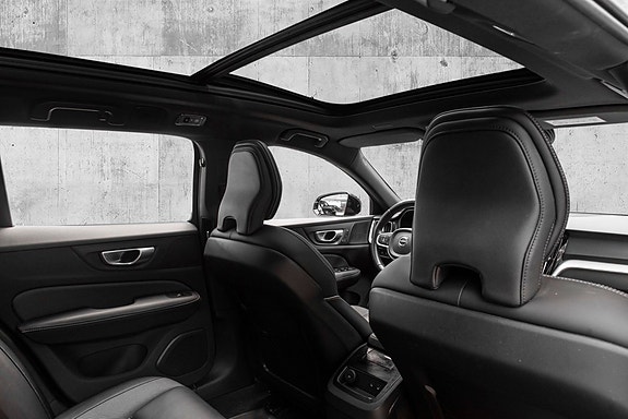 Volvo V60 27 of 30