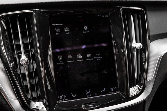 Volvo V60 21 of 30