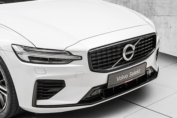 Volvo V60 3 of 30