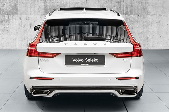 Volvo V60 5 of 30