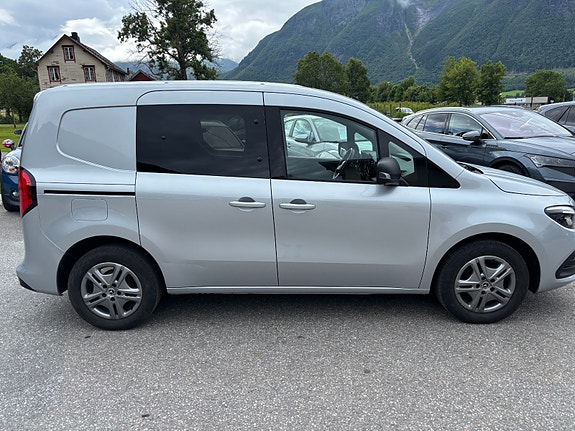 Mercedes-Benz Citan 4 of 5