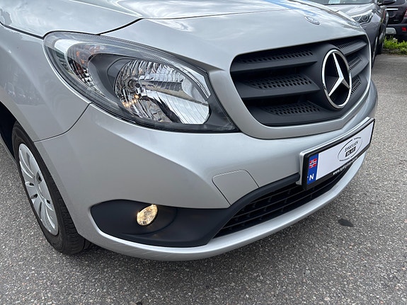Mercedes-Benz Citan 3 of 5