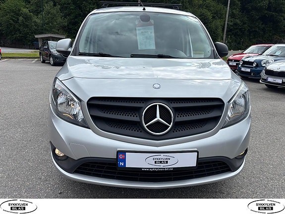 Mercedes-Benz Citan 2 of 5