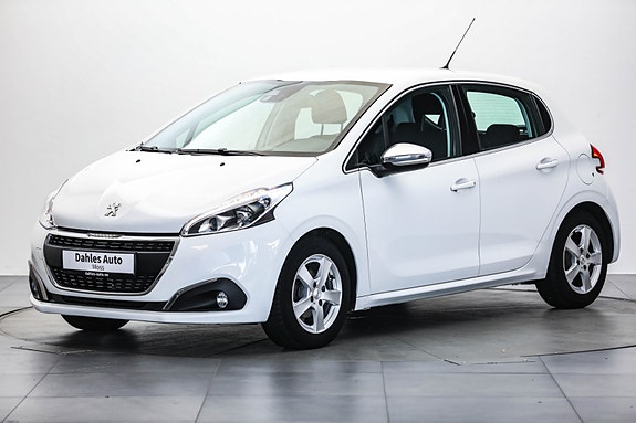 Peugeot 208 5 of 5
