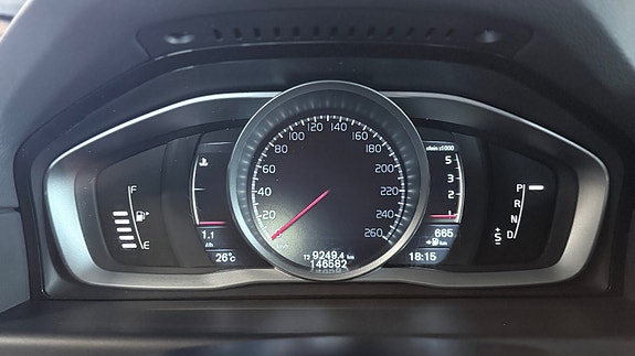 Volvo XC70 10 of 30