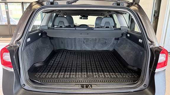 Volvo XC70 29 of 30