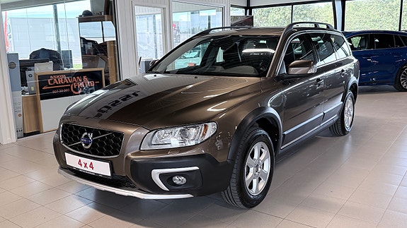 Volvo XC70 3 of 5