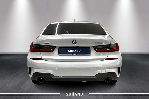 BMW 330e 3 of 5