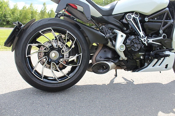 Ducati XDiavel S 3 of 5