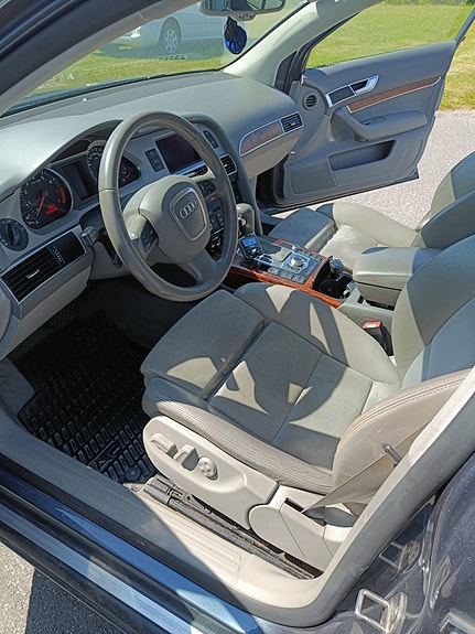Audi A6 4 of 5