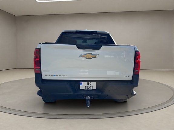 Chevrolet Silverado EV 5 of 21