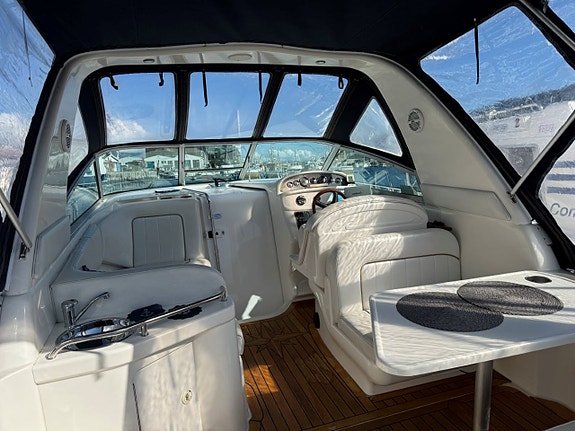 Sea Ray 290 Sundancer - Cummins/Mercruiser 4,2 l fra 2005 16 of 30