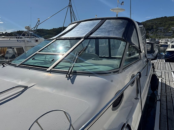 Sea Ray 290 Sundancer - Cummins/Mercruiser 4,2 l fra 2005 12 of 30